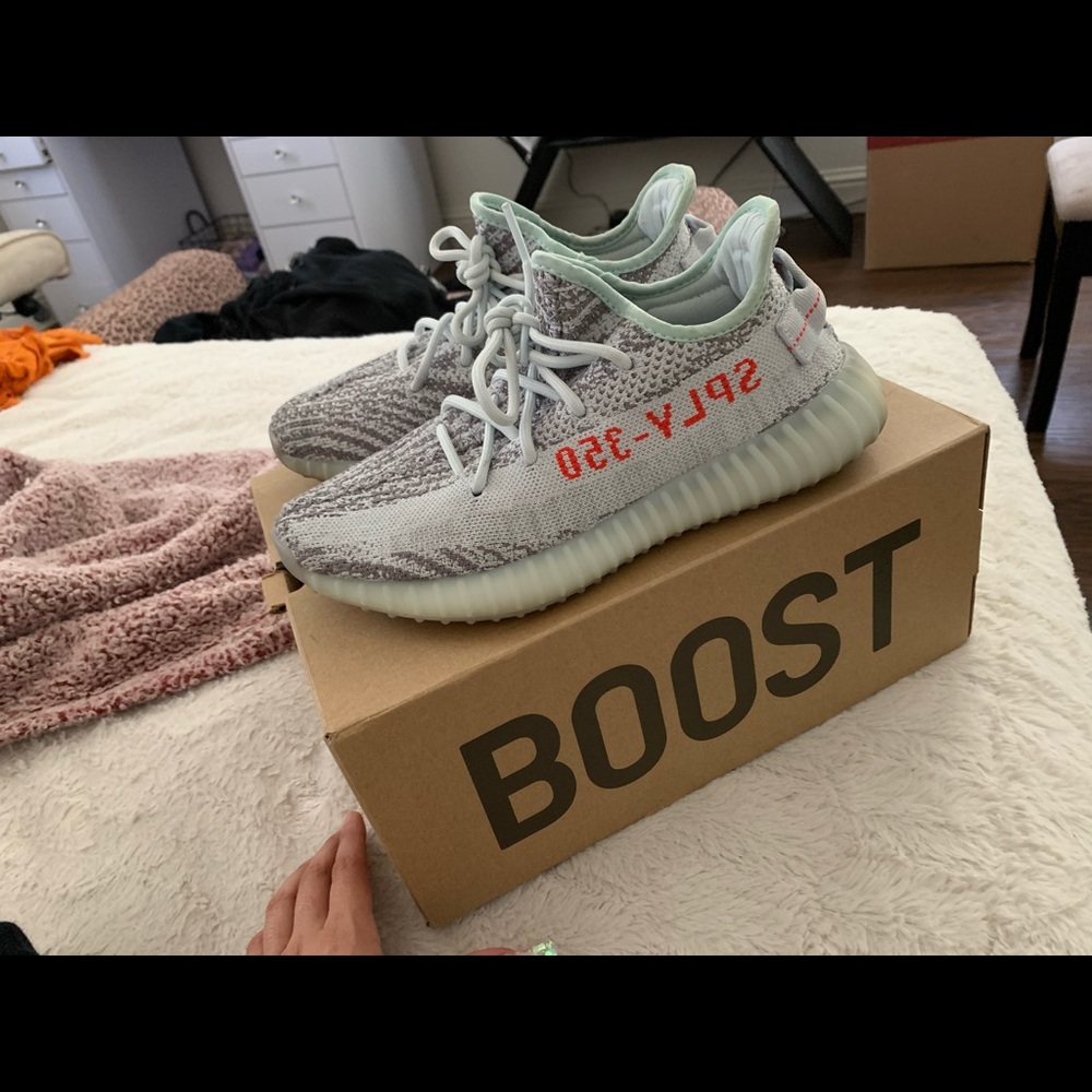 YEEZY 350 boost